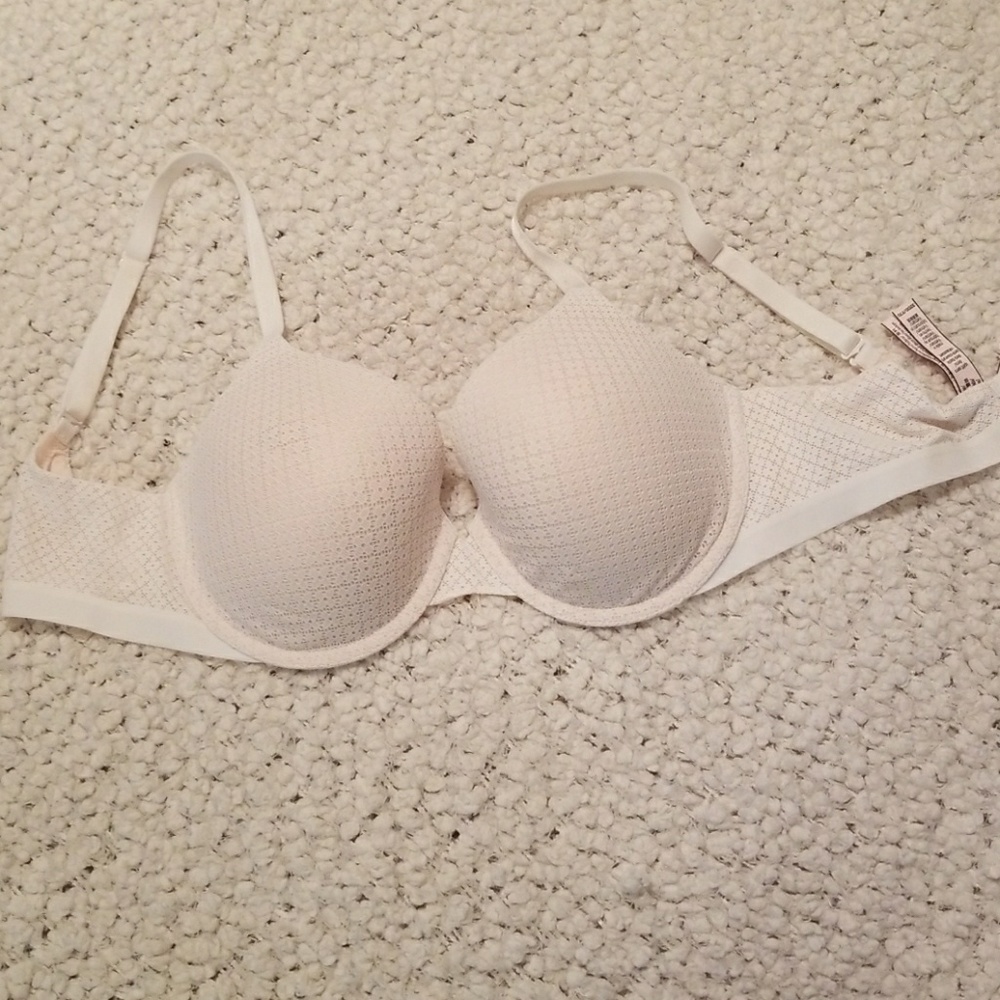 Victoria secret demi bra